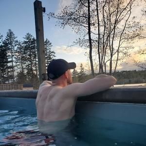 Meet your Posher, Jason